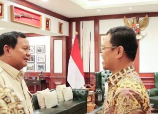 Dr.H.M. Amir Uskara, Anak Rakyat Mengabdi untuk Rakyat