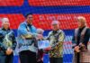 Chaidir Syam dan Prof.E. Aminuddin Azis, Raih Penghargaan Tertinggi Literasi Sandya Praditya