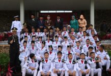 Pancasila Menyatu dalam Diri, Meski Langit Menangis Upacara Tetap Berlangsung