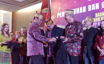Diwarnai Kehadiran Tokoh Nasional, Andi Amran Sulaiman Kukuhkan Pengurus KKSS 2025–2030