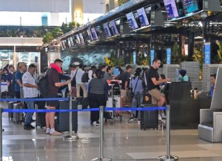 Pemerintah Resmi Turunkan Tarif Tiket Pesawat pada Angkutan Natal 2025 dan Tahun Baru 2026