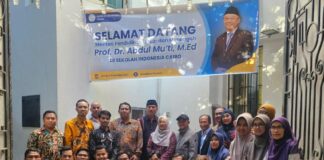 Mendikdasmen RI Kunjungi Sekolah Indonesia Cairo (SIC)