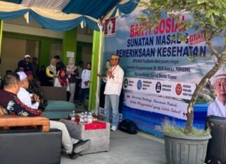 Bakti Sosial KKSS Banten Berbagi, Layani Ratusan Warga dengan Pemeriksaan Kesehatan, Sunatan Massal, dan Pembagian Sembako
